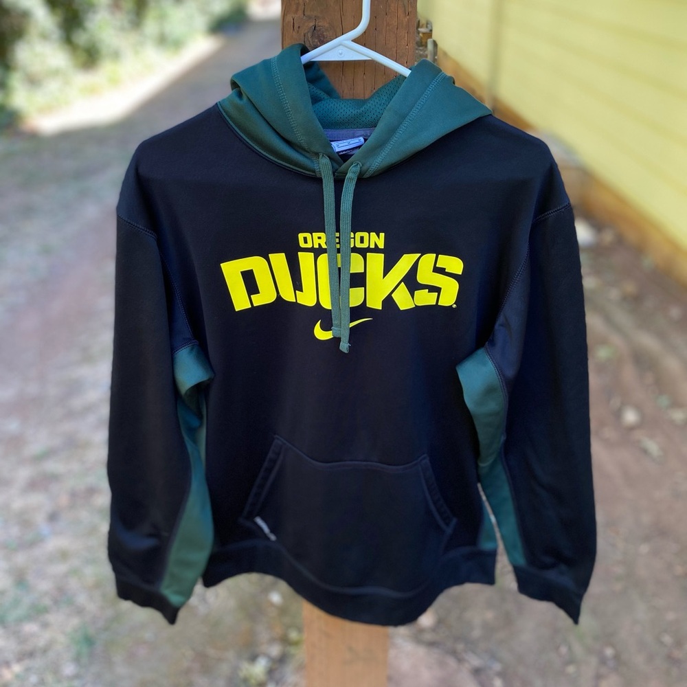 Nike Oregon Ducks Hoodie Size M